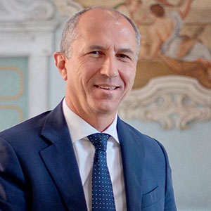 Maurizio Tira